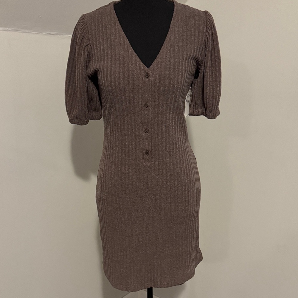 19 Cooper NWT  med Elegant Brown Knit Dress